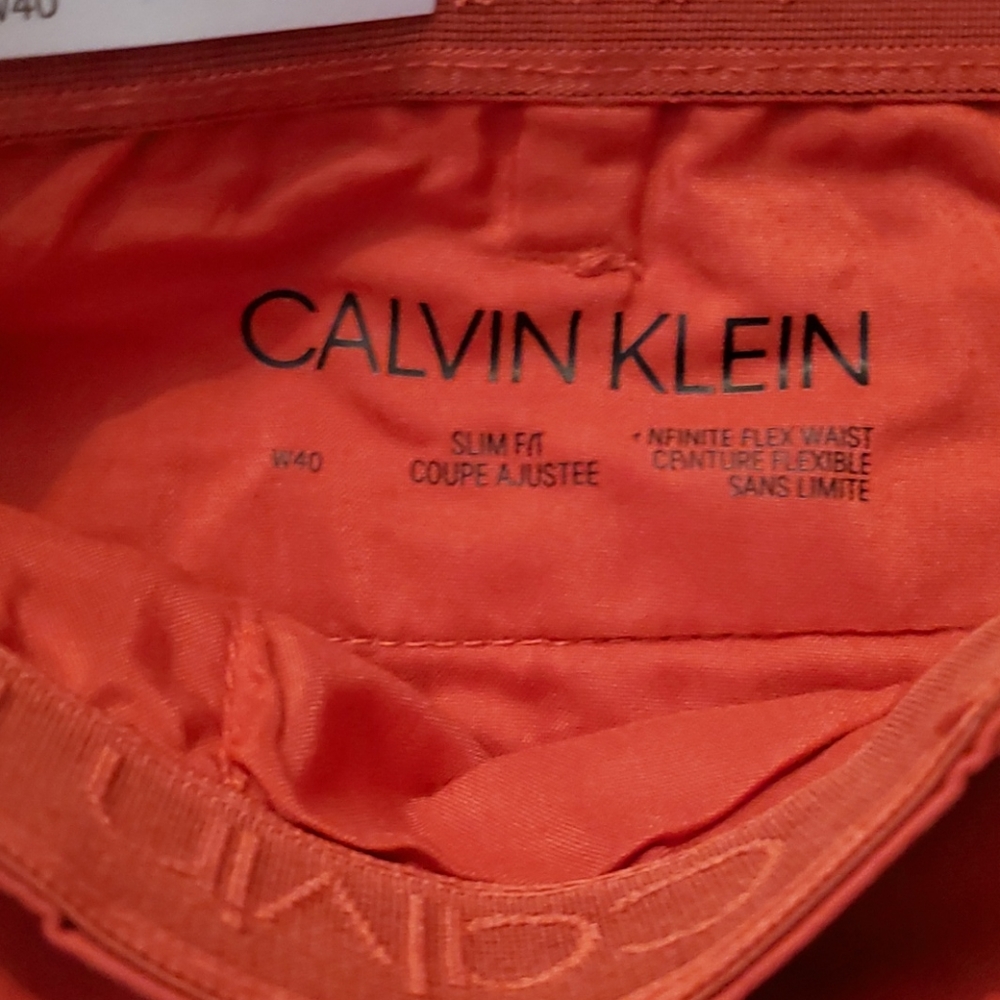 Calvin Klein Slim Fit Straight Leg Shorts π Host Pick - Picture 6 of 10